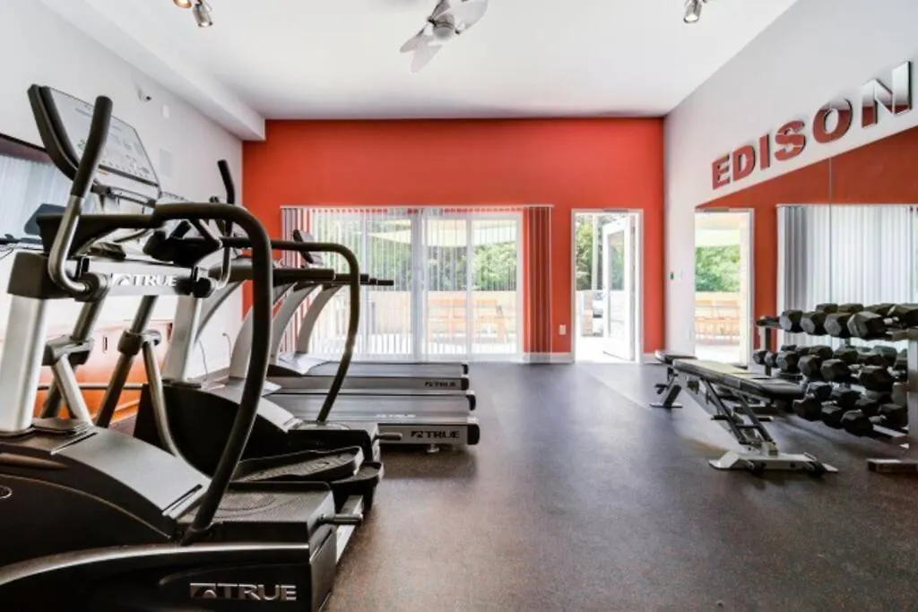 Convenient - King Bed Apartment - Heart Of Plaza Charlotte 0*,  United States